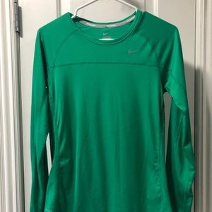 Nike long sleeve miler tee